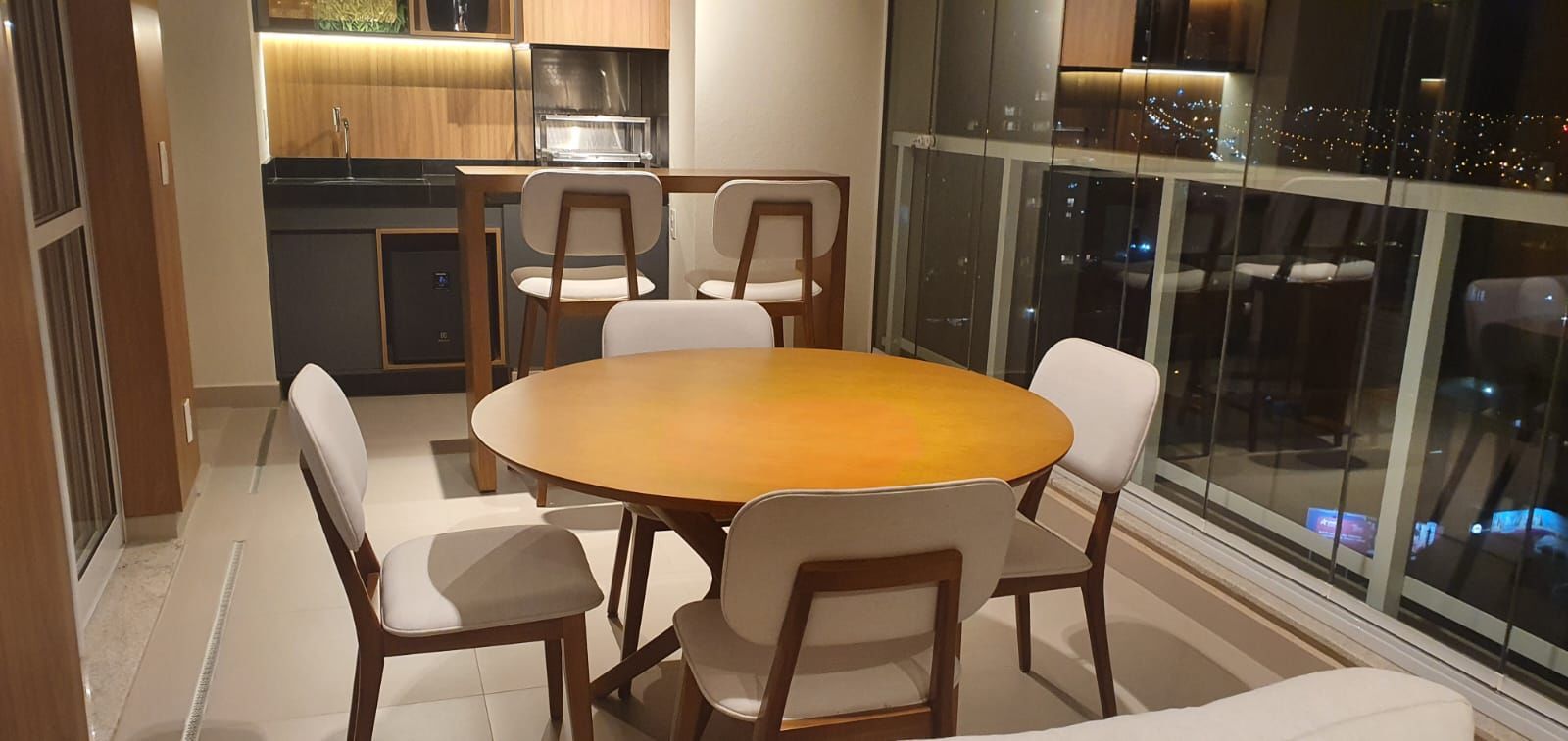 Mesa De Jantar Aranha Rendonda